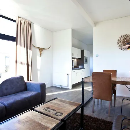 Holiday Droompark Spaarnwoude.35 Дом отдыха *